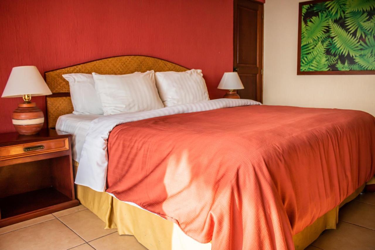 ホテル Camino Real Tikal‎ エル・レマテ エクステリア 写真